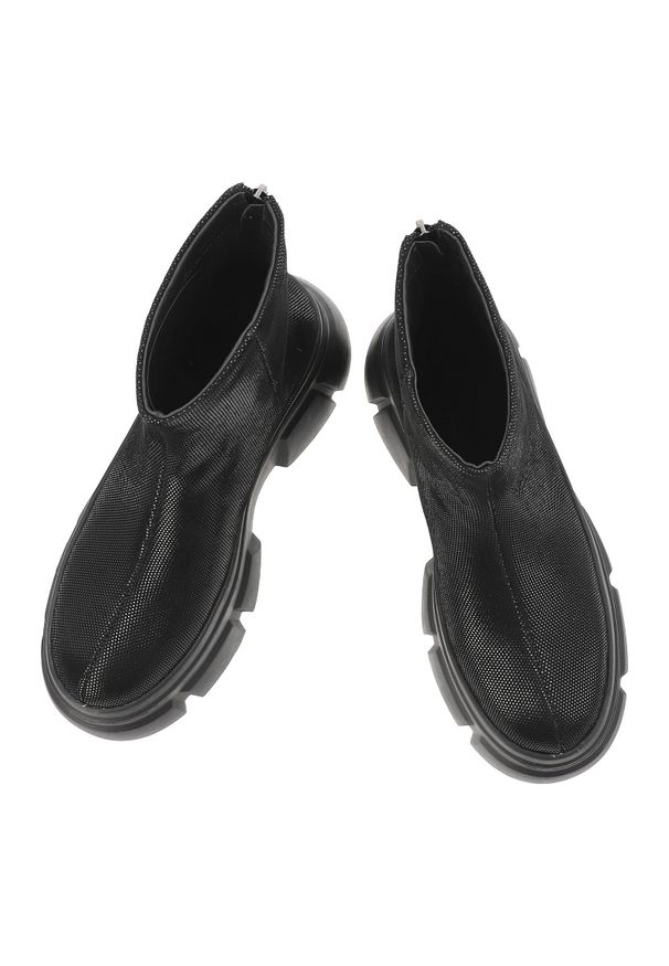 S.Barski - Botki damskie S. Barski, na wysokiej masywnej platformie z brokatową cholewką ze skóry, czarne, MR52-204. Okazja: na co dzień. Kolor: czarny. Materiał: skóra. Szerokość cholewki: normalna. Sezon: jesień, zima. Obcas: na platformie. Styl: casual