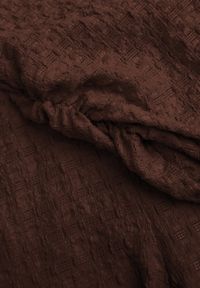 Born2be - Brązowy Komplet z Tkaniny z Tłoczeniem Spodnie Dzwony i Marszczony Top Oranelle. Kolor: brązowy. Materiał: tkanina #4