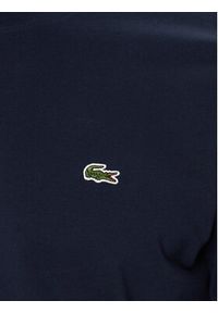 Lacoste T-Shirt TH7404 Granatowy Regular Fit. Kolor: niebieski. Materiał: bawełna #5