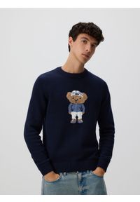 Reserved - Sweter z wyszywanym wzorem - granatowy. Kolor: niebieski. Materiał: bawełna, dzianina