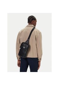 Saszetka Guess. Kolor: czarny #1