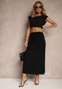 Renee - Czarna Spódnica z Wiskozą i Lnem High Waist o Rozkloszowanym Kroju Lumerellea. Stan: podwyższony. Kolor: czarny. Materiał: len, wiskoza. Sezon: lato #4