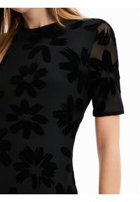 Desigual Sukienka codzienna Oxford 23SWVK19 Czarny Slim Fit. Okazja: na co dzień. Kolor: czarny. Materiał: syntetyk. Typ sukienki: proste. Styl: casual #5