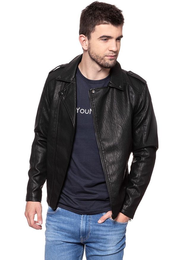 Wrangler - KURTKA SKÓRZANA WRANGLER PU LEATHER JACKET BLACK W4744VI01. Okazja: na co dzień. Kolor: czarny. Materiał: jeans, skóra ekologiczna. Styl: casual