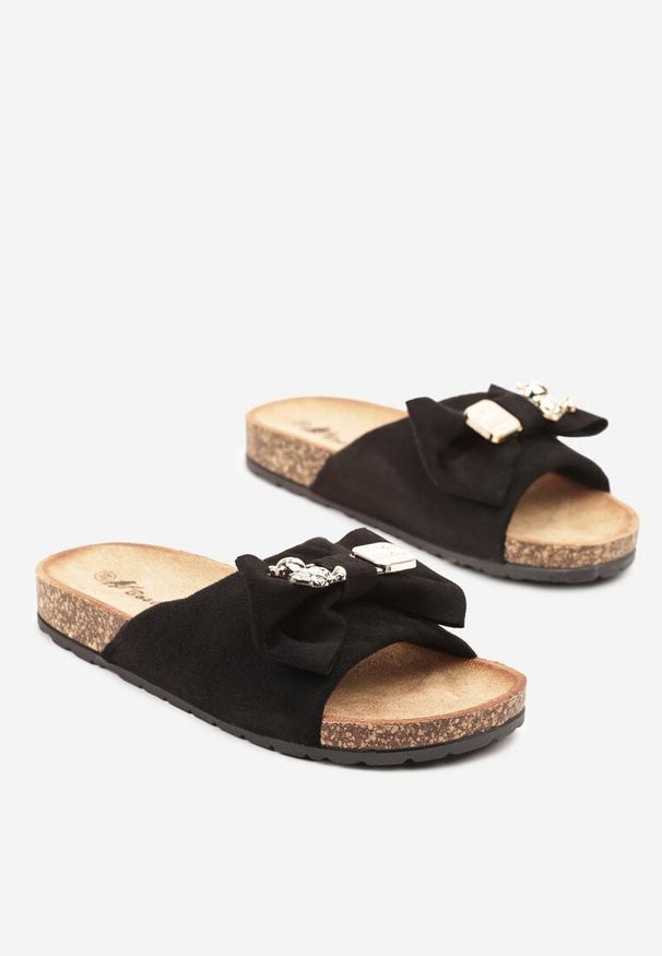 Born2be - Czarne Klapki na Korkowej Grubej Podeszwie z Kokardą Novenirae. Kolor: czarny. Sezon: lato. Styl: elegancki