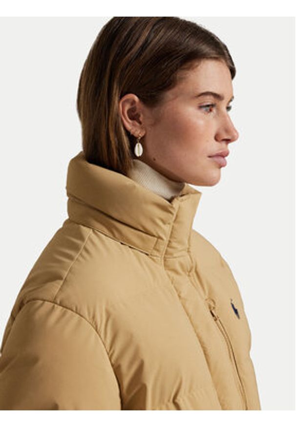 Polo Ralph Lauren Kurtka puchowa 211971190001 Beżowy Relaxed Fit. Typ kołnierza: polo. Kolor: beżowy. Materiał: syntetyk