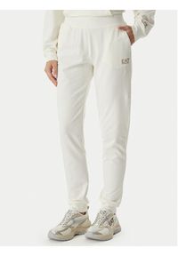 EA7 Emporio Armani Dres 7W000117 AF13135 U0004 Kremowy Regular Fit. Kolor: kremowy. Materiał: bawełna #3