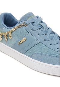 Guess Sneakersy 177191 Niebieski. Kolor: niebieski. Materiał: materiał #6