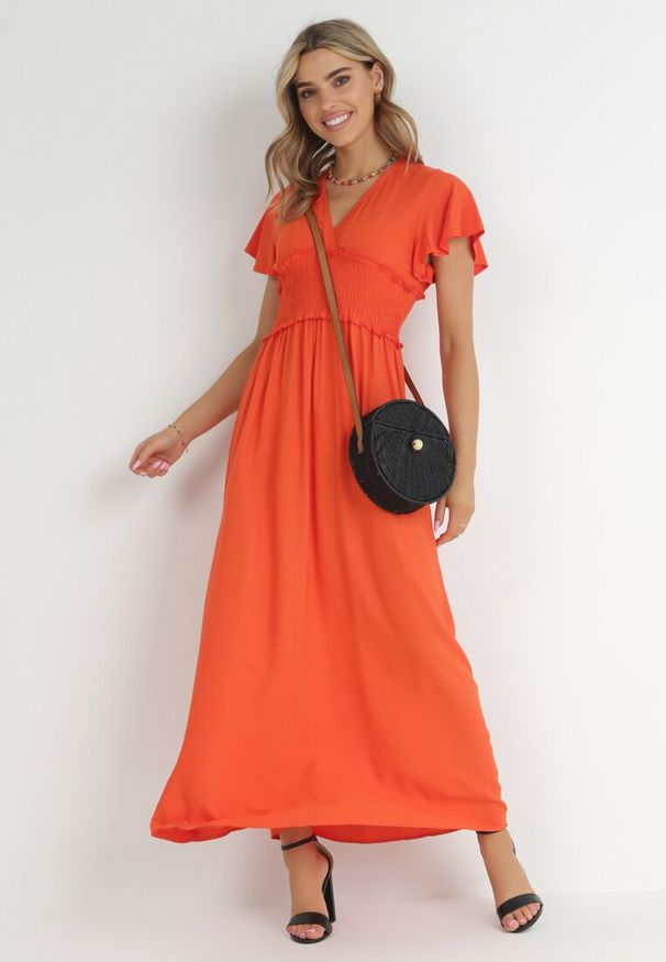 Born2be - Pomarańczowa Kopertowa Sukienka z Wiskozy z Gumką w Pasie Neroni. Kolor: pomarańczowy. Materiał: wiskoza. Typ sukienki: kopertowe. Długość: maxi