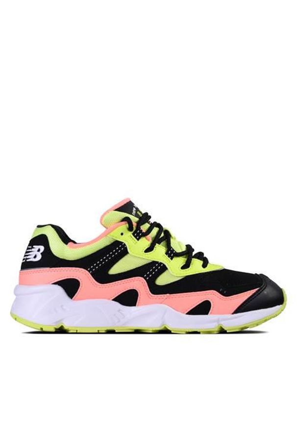 Buty do chodzenia męskie New Balance 850. Zapięcie: sznurówki. Kolor: wielokolorowy. Materiał: guma, materiał, syntetyk. Szerokość cholewki: normalna. Sport: turystyka piesza
