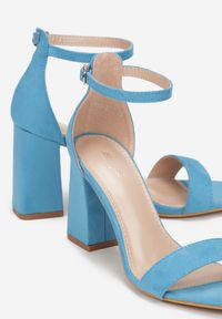 Born2be - Niebieskie Sandały na Słupku z Kwadratowym Noskiem Kaesyn. Kolor: niebieski. Obcas: na słupku #4