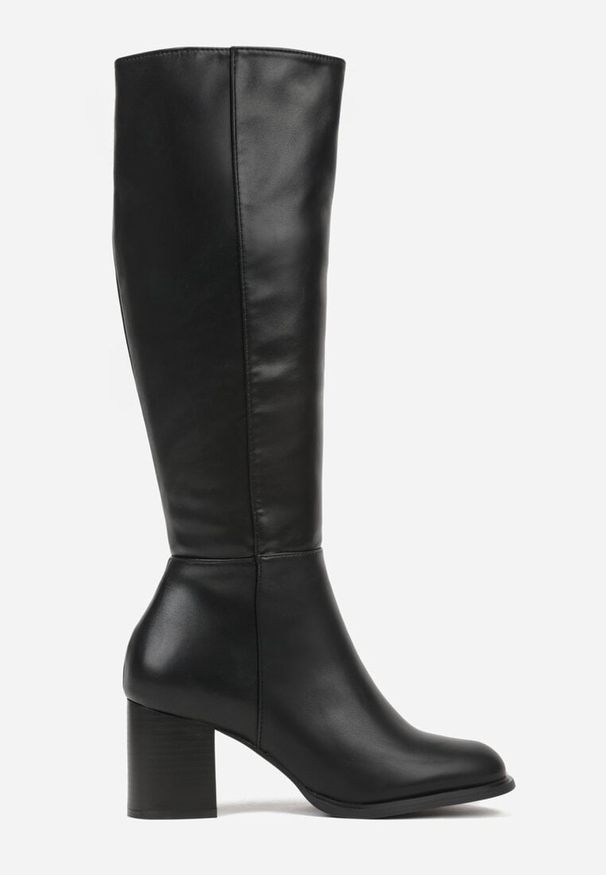 Born2be - Czarne Kozaki VICES na Obcasie Ozdobione Przeszyciem Lirasena. Okazja: na co dzień. Kolor: czarny. Wzór: aplikacja. Obcas: na obcasie. Styl: casual, elegancki, klasyczny. Wysokość obcasa: średni