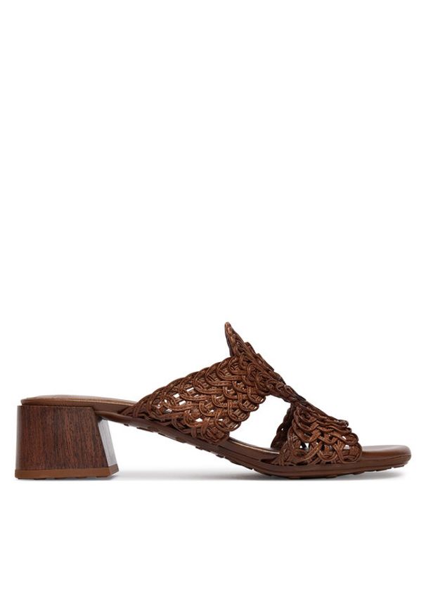 Hispanitas Klapki HV264602 C001 Brązowy. Kolor: brązowy. Materiał: materiał