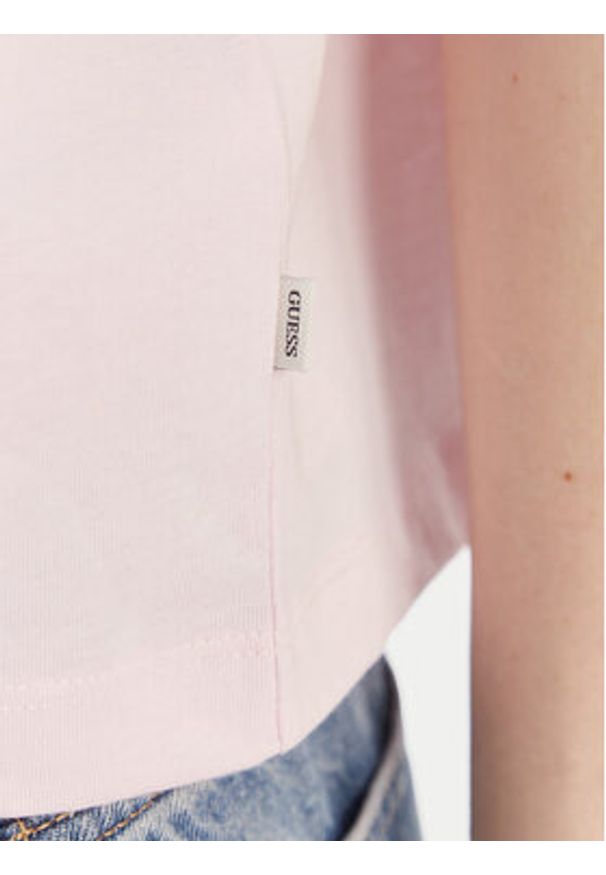 Guess Jeans T-Shirt W4YI73 K8HM0 Różowy Regular Fit. Kolor: różowy. Materiał: bawełna