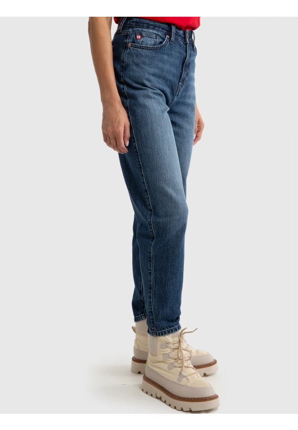 Big-Star - Jeansy damskie mom jeans z kolekcji Authentic granatowe Silla 515. Okazja: na co dzień. Stan: podwyższony. Kolor: niebieski. Styl: retro, casual
