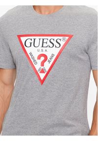 Guess T-Shirt M2YI71 I3Z14 Szary Slim Fit. Kolor: szary. Materiał: bawełna #5