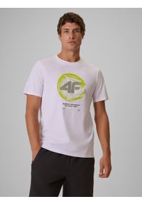 4f - 4F T-shirt regular z nadrukiem męski - biały XL. Okazja: na co dzień. Kolor: biały. Materiał: bawełna, materiał, dzianina. Wzór: nadruk. Styl: casual, sportowy #1