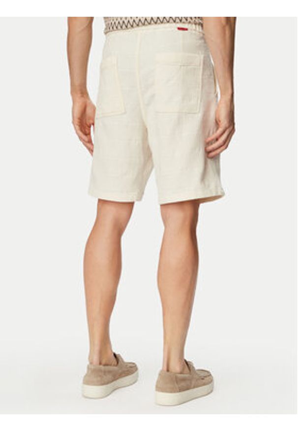 JOOP! Jeans Szorty materiałowe Riv-W 30102887 Kremowy Regular Fit. Kolor: kremowy. Materiał: bawełna