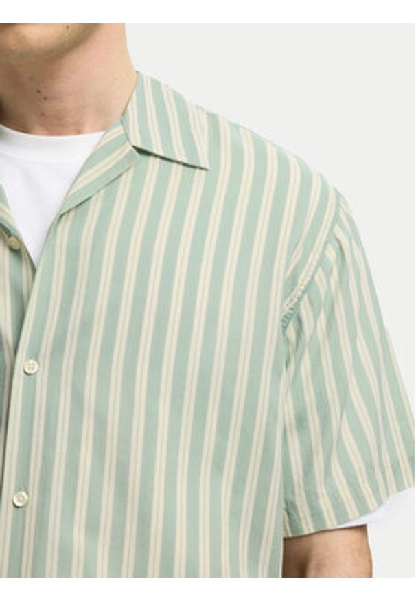 Selected Homme Koszula 16091381 Zielony Relaxed Fit. Kolor: zielony. Materiał: bawełna