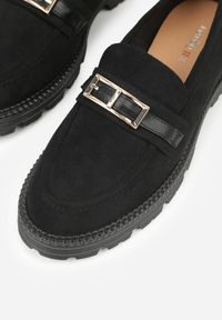 Born2be - Czarne Mokasyny Ozdobione Klamrą Wildbluff. Okazja: do pracy, na spotkanie biznesowe. Zapięcie: klamry. Kolor: czarny. Materiał: jeans. Wzór: aplikacja. Styl: biznesowy #8