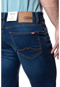 Mustang - SPODENKI MUSTANG Chicago Short DENIM BLUE 1008363 5000 682. Materiał: denim