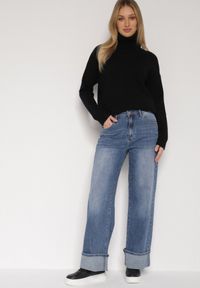 Born2be - Niebieskie Szerokie Jeansy z Wysokim Stanem i Podwiniętymi Nogawkami Jilora. Okazja: na co dzień, do pracy, na spotkanie biznesowe. Stan: podwyższony. Kolor: niebieski. Styl: biznesowy, klasyczny, casual #4