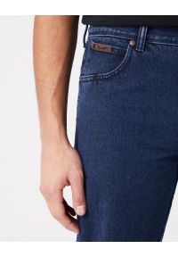 Wrangler - MĘSKIE SPODNIE JEANSOWE WRANGLER TEXAS COALBLUE STONE W121YN29H