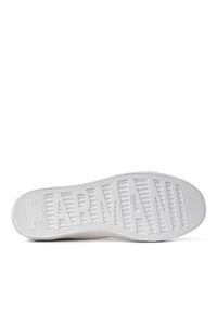 Sneakersy męskie biały Armani Exchange XUZ021 XV212 00152. Kolor: biały