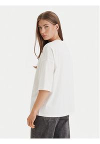 Calvin Klein Jeans T-Shirt LV047D204G Biały Oversize. Kolor: biały. Materiał: bawełna #2