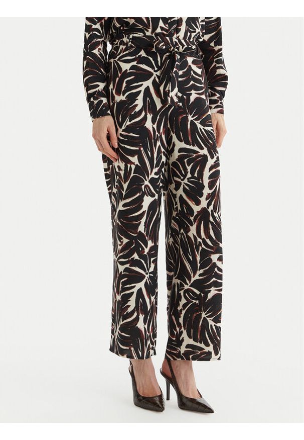 only - ONLY Spodnie materiałowe Nova 15264446 Czarny Regular Fit. Kolor: czarny. Materiał: wiskoza