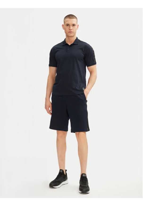 EA7 Emporio Armani Szorty sportowe 7M000544 AF12660 UB102 Granatowy Regular Fit. Kolor: niebieski. Materiał: bawełna. Styl: sportowy