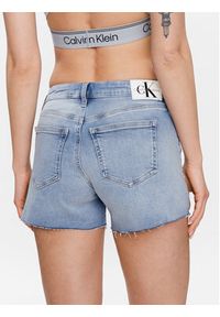 Calvin Klein Jeans Szorty jeansowe J20J220644 Niebieski Regular Fit. Kolor: niebieski. Materiał: bawełna