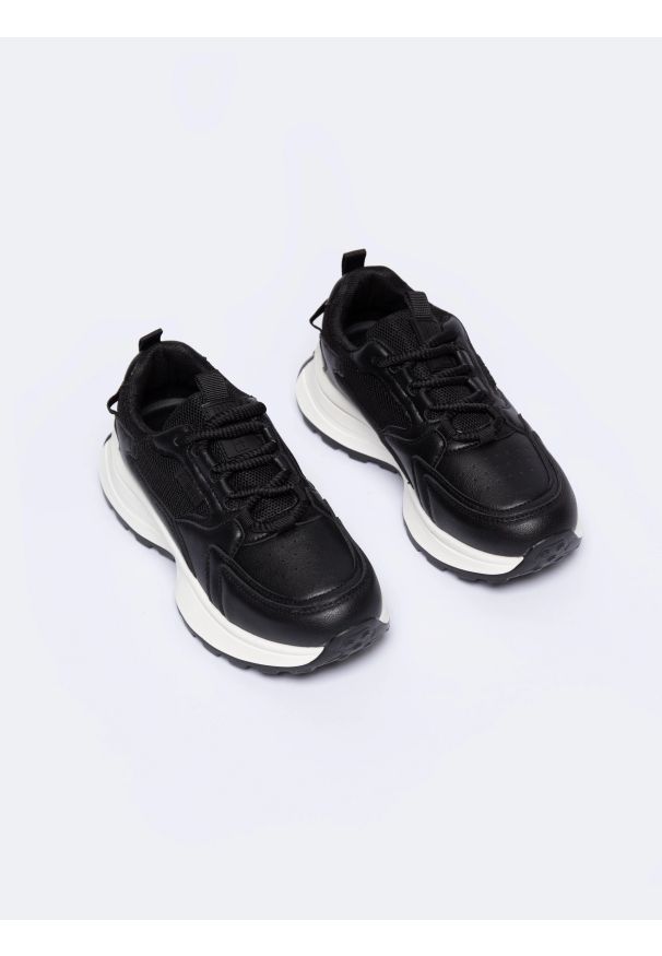 Big-Star - Sneakersy damskie czarne NN274A106 906. Kolor: czarny