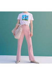 Reserved - Spodnie z rozszerzaną nogawką - Różowy. Kolor: różowy #1
