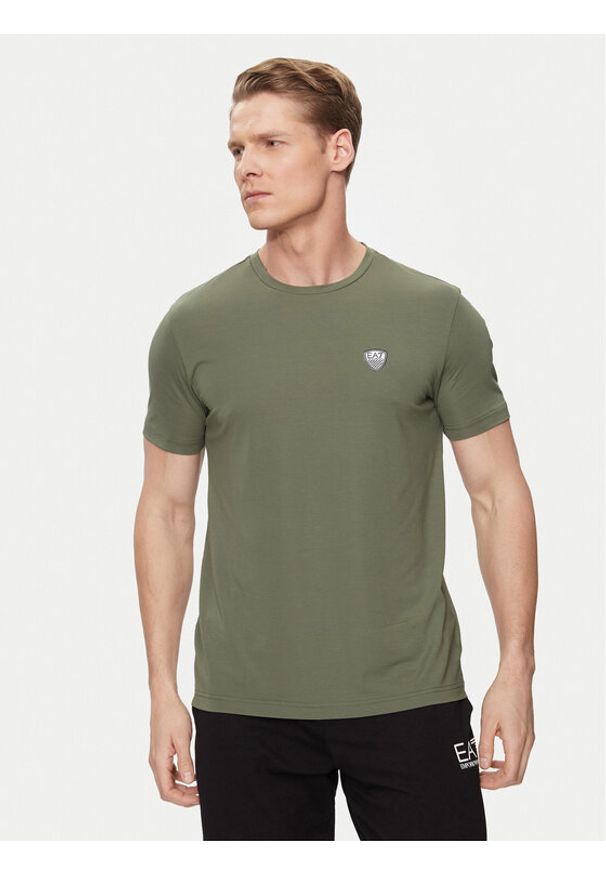 EA7 Emporio Armani T-Shirt 8NPT16 PJRGZ 1846 Zielony Regular Fit. Kolor: zielony. Materiał: wiskoza