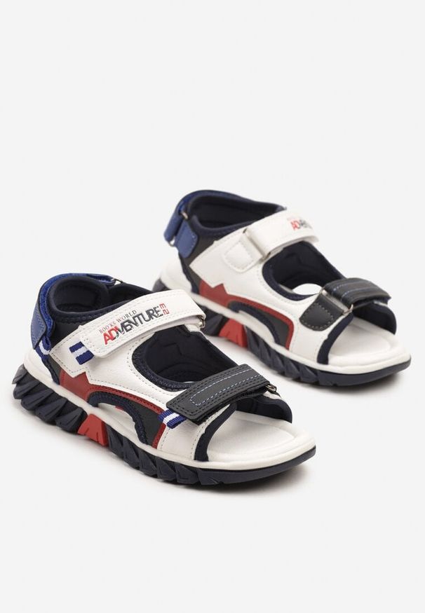 Born2be - Niebieskie Sandały w Sportowym Stylu z Napisami Addnea. Zapięcie: rzepy. Kolor: niebieski. Wzór: napisy. Styl: sportowy