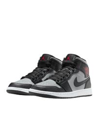 Buty do chodzenia damskie Nike Air Jordan 1 Retro. Kolor: czarny, szary. Materiał: skóra. Szerokość cholewki: normalna. Model: Nike Air Jordan. Sport: turystyka piesza