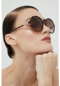 Furla okulary przeciwsłoneczne damskie kolor brązowy. Kształt: okrągłe. Kolor: brązowy #1
