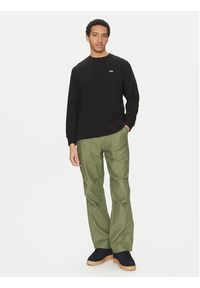 Vans Longsleeve Left Chest II VN000P1S Czarny Loose Fit. Kolor: czarny. Materiał: syntetyk, bawełna. Długość rękawa: długi rękaw