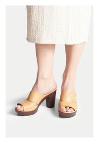 Lasocki Klapki EST-2025-14 Brązowy. Kolor: brązowy. Materiał: skóra #8