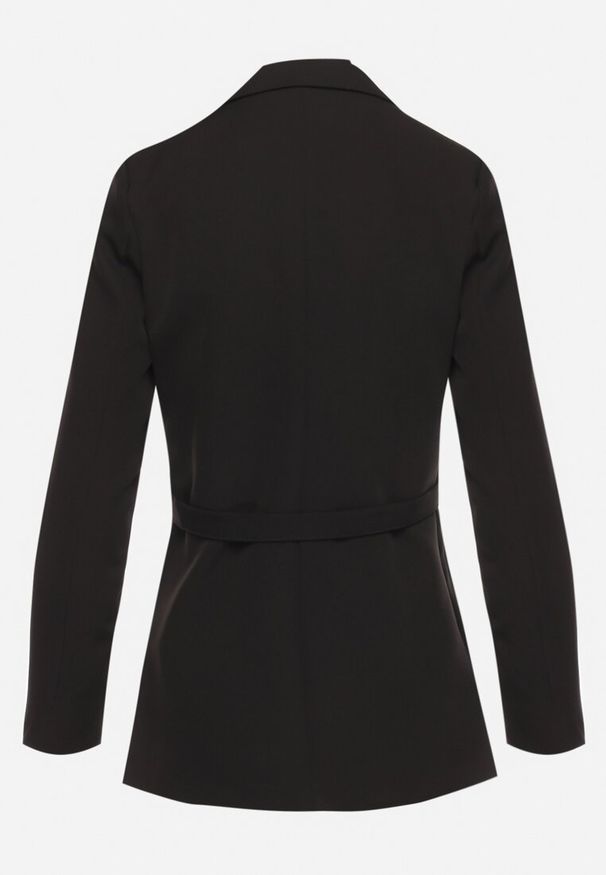 Born2be - Czarna Marynarka Jednorzędowa z Ozdobnym Paskiem i Klapami Orianella. Okazja: na spotkanie biznesowe, do pracy. Kolor: czarny. Materiał: jeans. Styl: elegancki, biznesowy