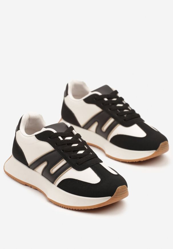 Born2be - Czarne Sneakersy z Geometrycznym Wzorem Avisella. Okazja: na co dzień. Kolor: czarny. Materiał: jeans. Wzór: geometria