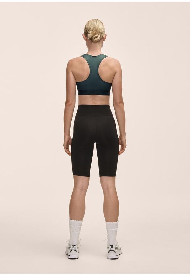 CASALL - Krótkie Legginsy Kolarki Casall z Wysokim Stanem. Stan: podwyższony. Kolor: czarny. Długość: krótkie. Sezon: lato