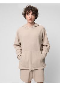 outhorn - Bluza oversize z dzianiny waflowej męska - beżowa. Typ kołnierza: kaptur. Kolor: beżowy. Materiał: dzianina