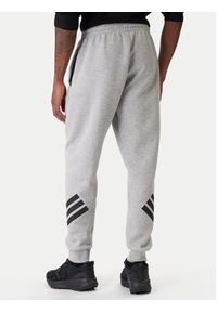 Adidas - adidas Spodnie dresowe Future Icons 3-Stripes JD4867 Szary Regular Fit. Kolor: szary. Materiał: bawełna #4
