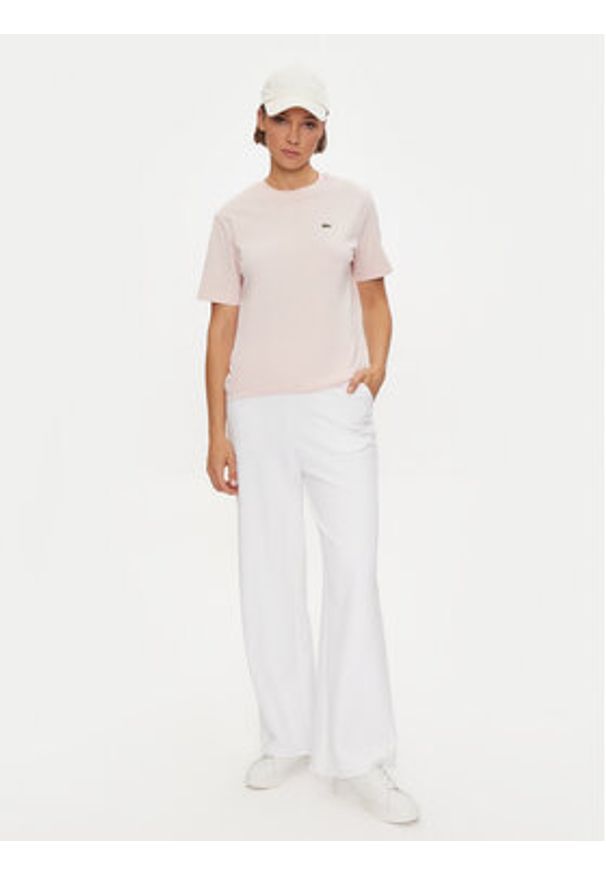Lacoste T-Shirt TF7215 Różowy Loose Fit. Kolor: różowy. Materiał: bawełna