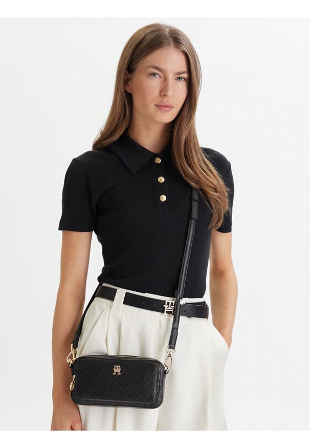 TOMMY HILFIGER - Tommy Hilfiger Torebka Th Daily Camera Bag Mono AW0AW18414 Czarny. Kolor: czarny. Materiał: skórzane