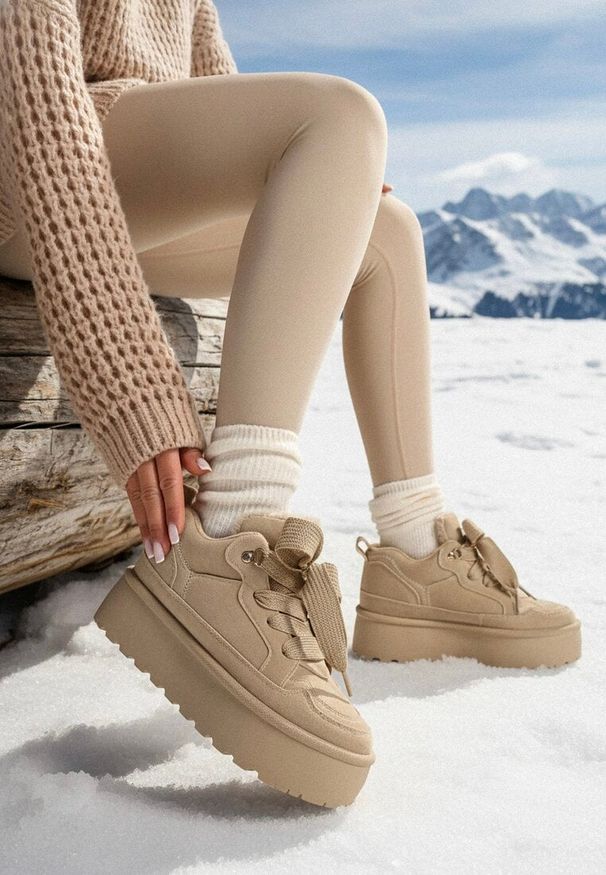 Born2be - Ciemnobeżowe Sneakersy Vices na Platformie z Ozdobnym Futerkiem Nalirea. Okazja: na spacer. Kolor: beżowy. Materiał: futro. Obcas: na platformie. Sport: turystyka piesza