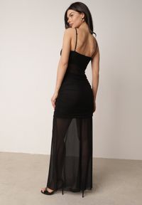 Born2be - Czarna Siateczkowa Sukienka Koktajlowa z Marszczenia i Przezroczystymi Wstawkami Zelllisa. Kolor: czarny. Materiał: wiskoza, materiał, lakier. Długość rękawa: na ramiączkach. Styl: wizytowy #8