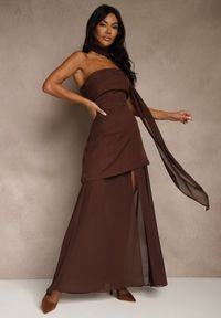 Renee - Brązowa Wieczorowa Sukienka Bandeau z Dodatkowym Szalem Meridvia. Okazja: na wesele, na ślub cywilny, na studniówkę, na imprezę. Kolor: brązowy. Długość rękawa: na ramiączkach. Styl: wizytowy #4
